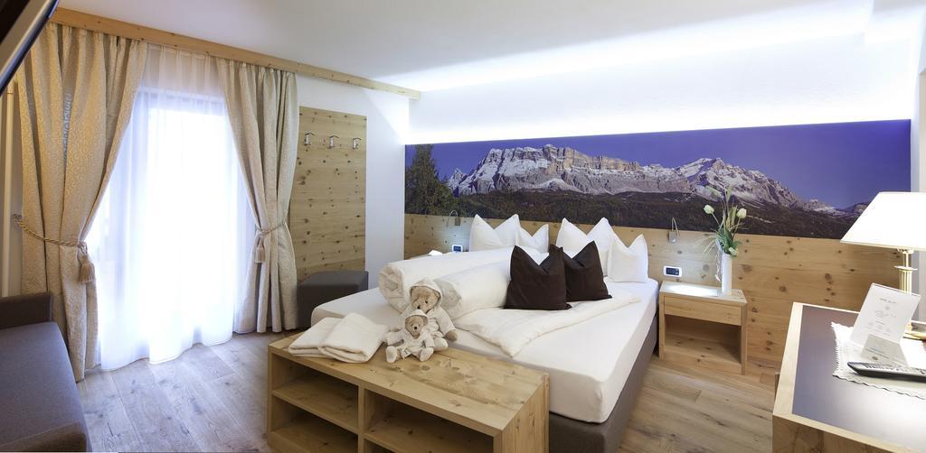 Hotel Bel Sit Corvara In Badia Eksteriør bilde