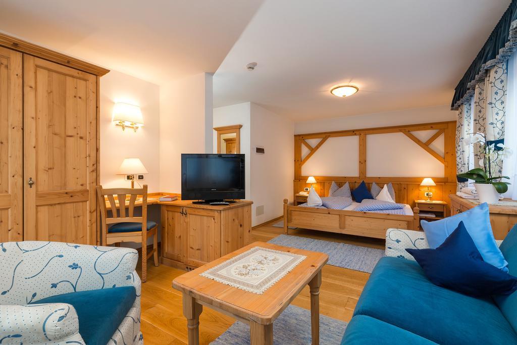 Hotel Bel Sit Corvara In Badia Eksteriør bilde