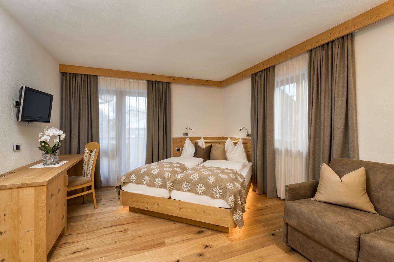 Hotel Bel Sit Corvara In Badia Eksteriør bilde